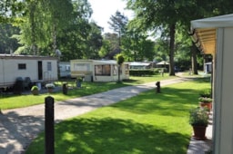 Camping Floreal Het Veen - image n°8 - Roulottes