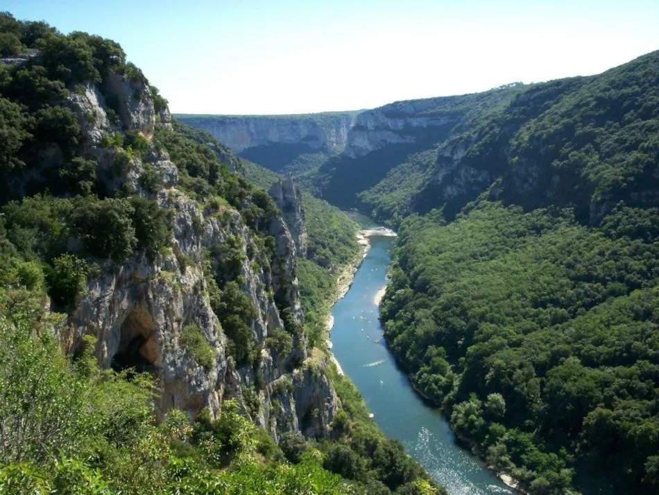CAMPING LES CHATAIGNIERS