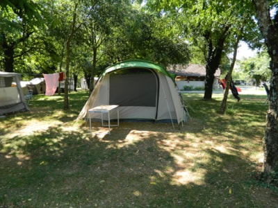 PITCH FOR TENT OR CARAVAN OR CAMPING CAR