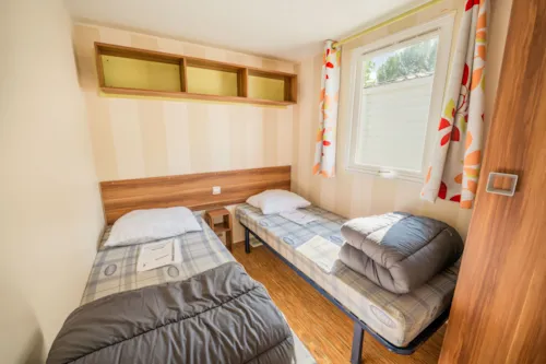 Accommodation - Mobilhome Luxe 2 Bedrooms With Airconditioning Arrival On Saturday (In High Season) - image n°5 - Camping des Gorges