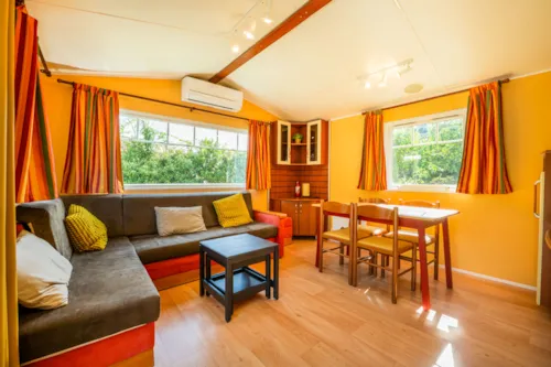 Accommodation - Mobil-Home Standing, Air-Co, 2 Bedrooms, Tv, Dishwasher, Saturday Till Saturday In High Season - image n°4 - Camping des Gorges