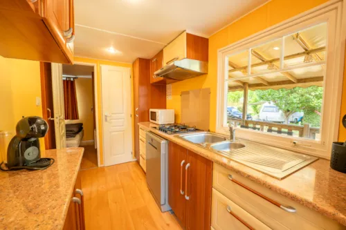 Accommodation - Mobil-Home Standing, Air-Co, 2 Bedrooms, Tv, Dishwasher, Saturday Till Saturday In High Season - image n°6 - Camping des Gorges