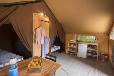 Trappeur tent II Village
