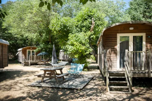 Location - Roulotte - image n°2 - Huttopia le Moulin