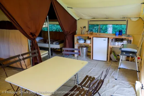 Accommodation - Classic Iv Wood&Canvas Tent - image n°6 - Huttopia le Moulin
