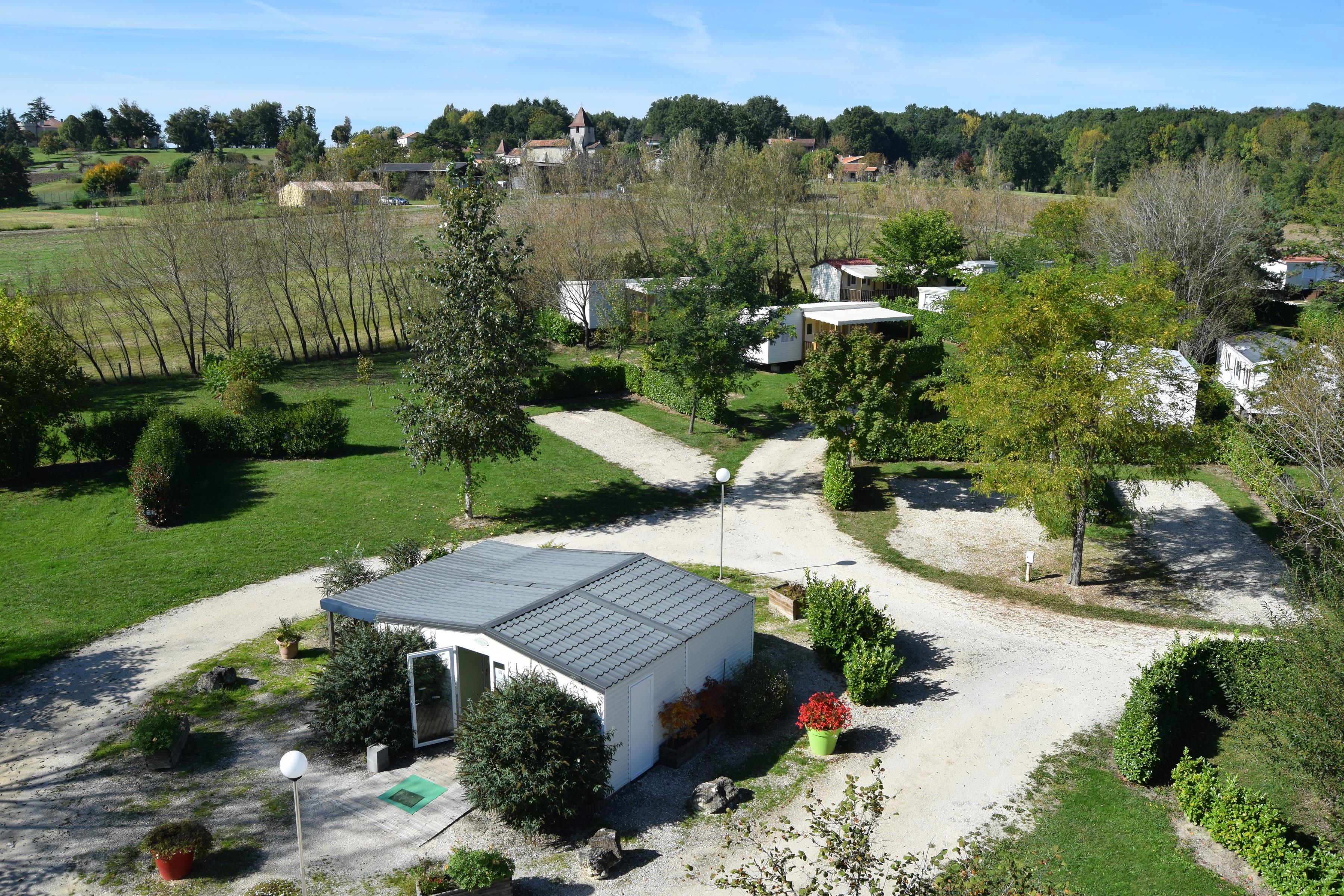 Camping Paradis Les Etangs De Plessac Avis