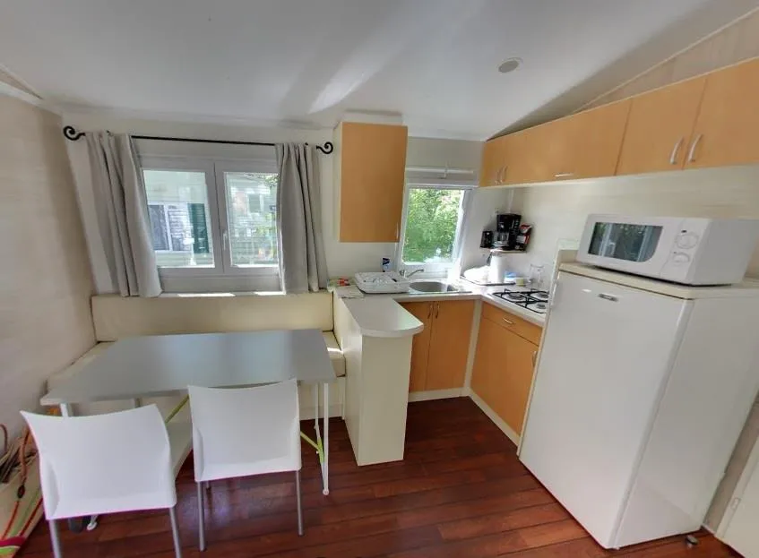 Location - Mobil Home 2 Chambres Climatisé - Camping du Coucou