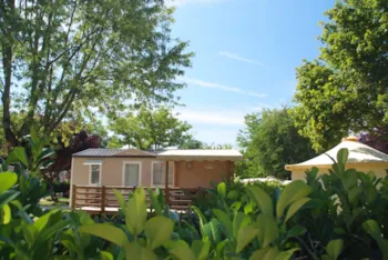 Location - Mobil-Home Confort 27M² 2 Chambres + Terrasse Couverte + Climatisation + Tv - Camping Le Château