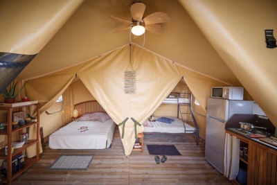 Lodge Bali Confort 30m² (without toilet blocks, no water)
