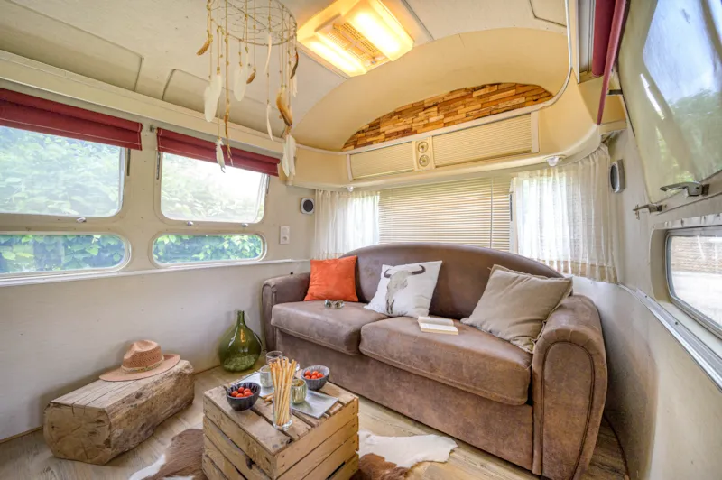 Caravane Américaine Airstream - Spa Privé Avec Terrasse Couverte