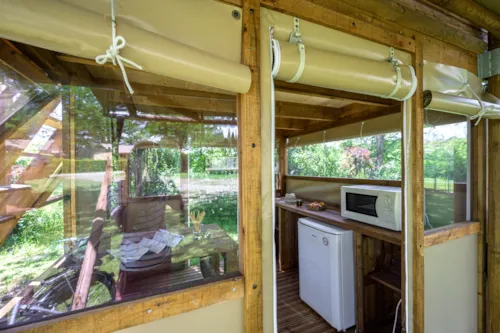 Accommodation - Perched Bivouac Cyclo 8M² 1 Bedroom (Without Toilet Blocks, No Water) - image n°2 - Camping Le Château
