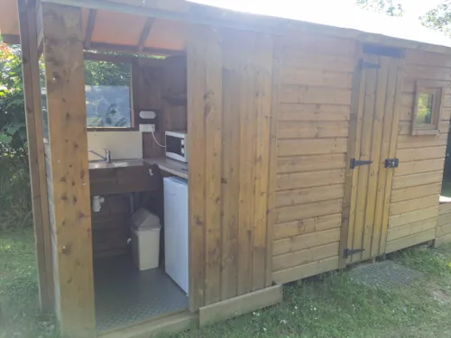 Pitch - Pitch Easycamp Original - image n°4 - Camping Le Château