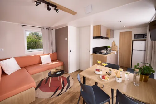 Accommodation - Cottage Premium 29M² 2 Bedrooms + Tv + Dishwasher + Air Conditioning + Plancha + Terrace - image n°7 - Camping Le Château