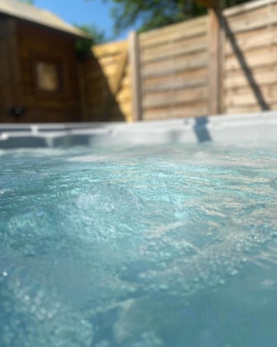 Pitch EASYCAMP Premium Guinguette  + private Spa