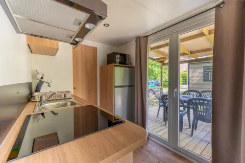 Accommodation - Cottage Premium Private Spa - 35M² - 3 Bedrooms + Tv + Dishwasher + Air Conditioning + Plancha Grill + Xl Terrace - image n°8 - Camping Le Château