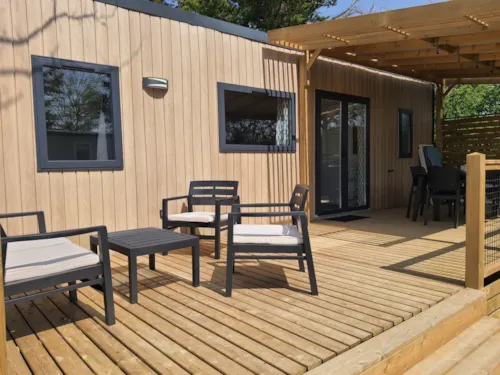 Accommodation - Premium 3-Bedroom Cottage - 35 M² + Tv + Dishwasher + Air Conditioning + Griddle + Xl Terrace - image n°6 - Camping Le Château