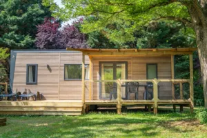 Locatif - NEW COTTAGE Premium 2 bedrooms 2 bathrooms 35 m2 +TV + Dishwasher + air conditioning + plancha + XL terrace - Camping Le Château