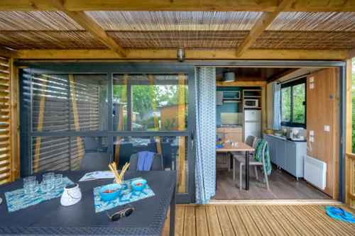 Accommodation - Cottage Morea Confort 25M²  2 Bedrooms+ Sheltered Terrace + Clim - image n°2 - Camping Le Château