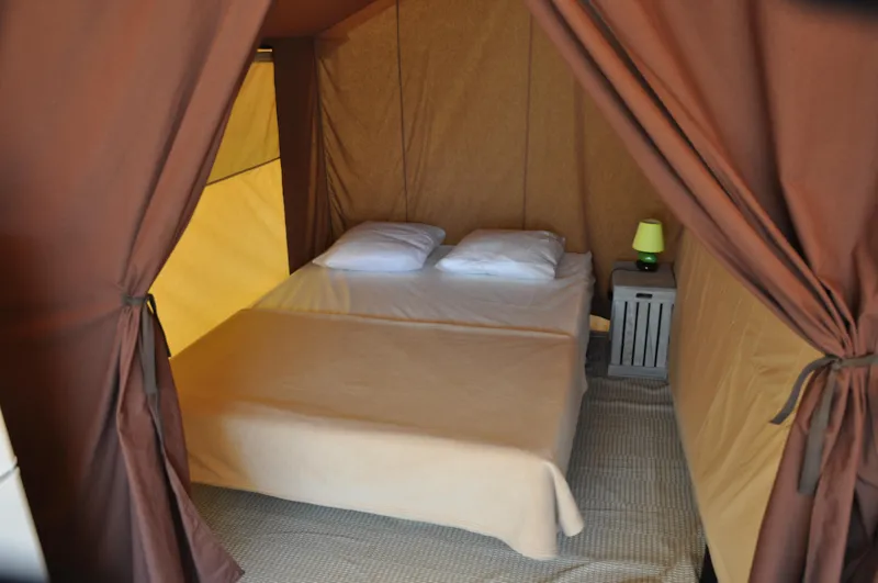 Tente Lodge 20M², 2 Chambres (Sans Sanitaires)