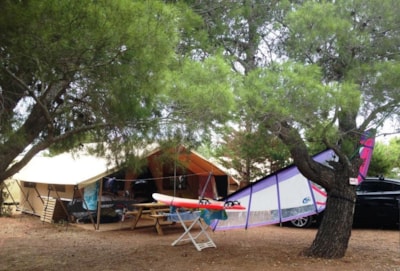 Tent LODGE 20m², 2 bedrooms (without toilet blocks)