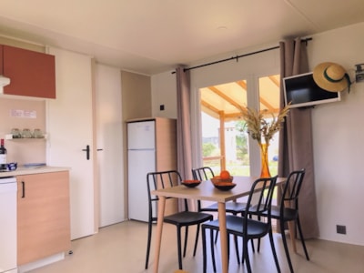 Top Espace premium 32m², 3 bedrooms, 15m² covered terrace +TV + dishwasher + air conditioner