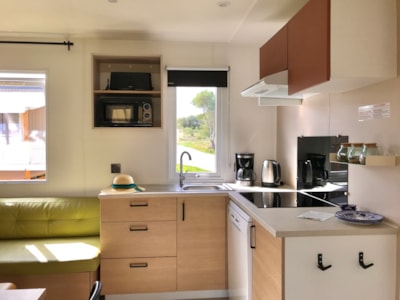 Top Espace premium 32m², 3 bedrooms, 15m² covered terrace +TV + dishwasher + air conditioner