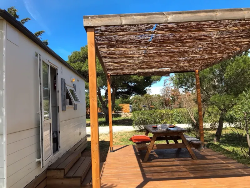 Bambi 16M², 2 Chambres (Sans Sanitaires)