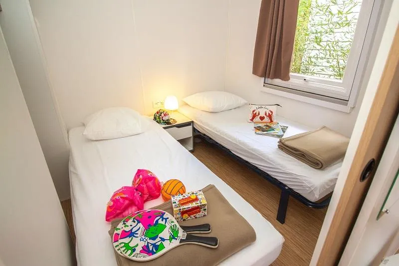 Mobil-Home Provence Sérénité 25M² - 3 Pièces - 2 Chambres - Climatisation