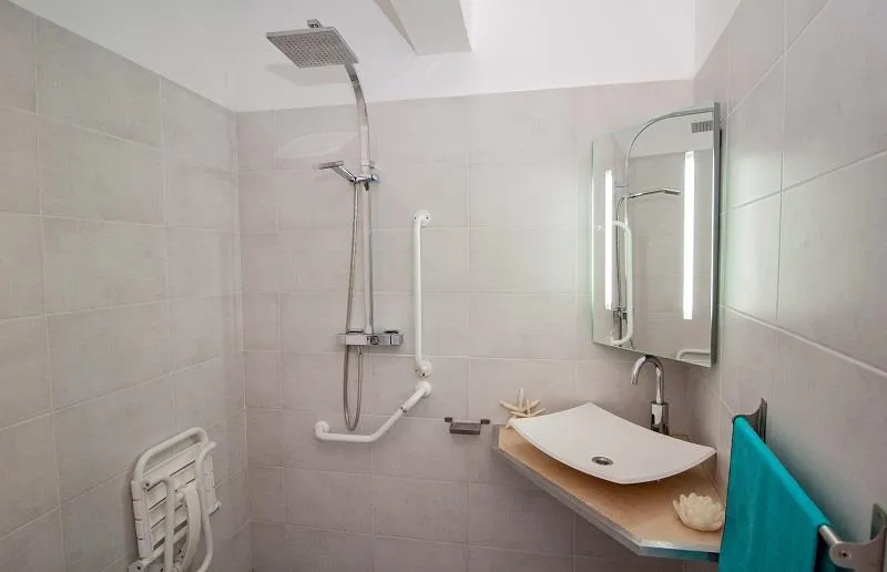 Studio Genêt 22M² - 1 Pièce - Climatisation