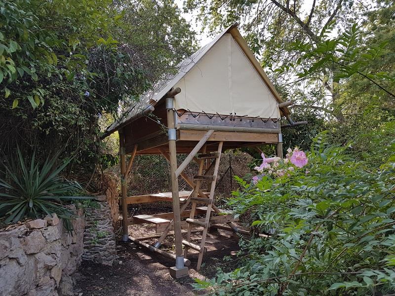 Location - Tente Perchée - 5 M² - Sans Sanitaires - Camping Clair de Lune