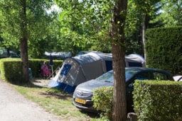 Emplacement - Emplacement Sans Électricité - Camping Le Mas de Reilhe