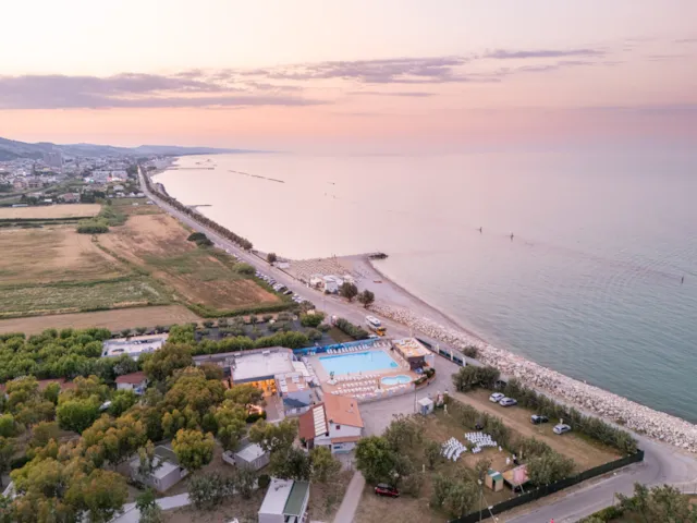 Club del Sole Roseto degli Abruzzi Easy Camping Village  - image n°1 - Camping Direct