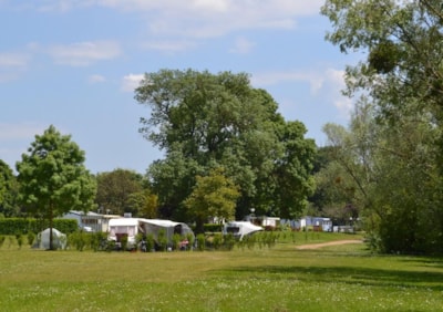 Camping du Lac des Varennes