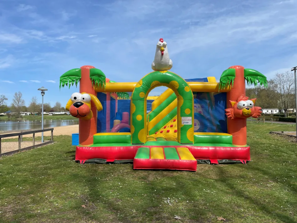 Camping du Lac des Varennes