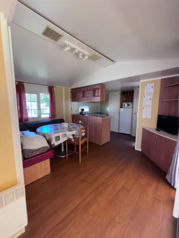 Mietunterkunft - Mobilheim 32M² / 3 Zimmer - Camping du Lac des Varennes