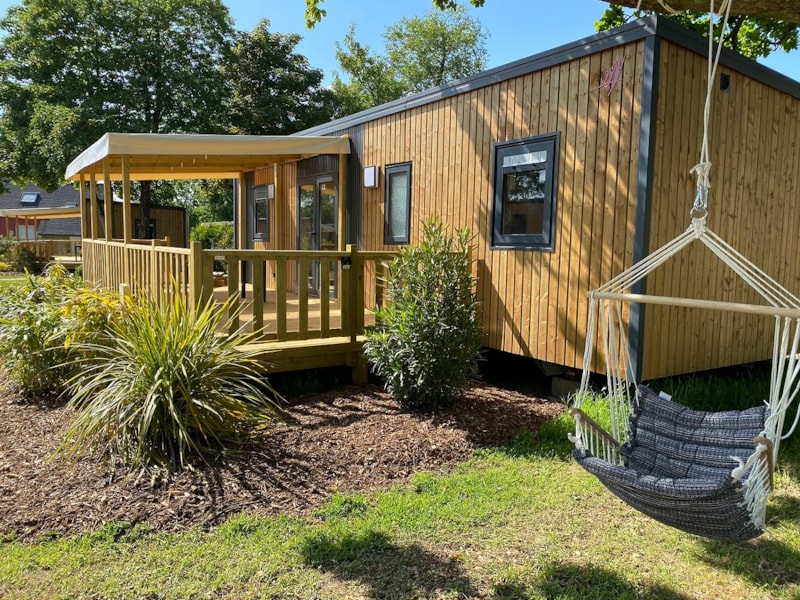 Cottage PREMIUM 3 chambres / 2 salles de bain + Terrasse semi couverte + TV (36m² / 2022) 1/6 Pers.