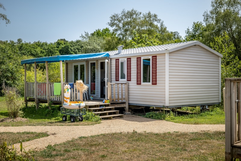 Mobil-home RIVIERA 3 chambres + Terrasse couverte + TV (32m² / 2013) 1/6 Pers.