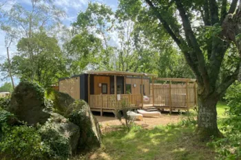 Mietunterkunft - Lodge Serenity +Spa Premium 2 Schlafzimmer + Überdachte Terrasse + Geschirrspüler + Tv (32M²/2024) - Domaine de Mesqueau