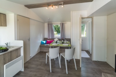 SIMPLY RIVIERA Mobile Home : 3 bedrooms + Terrace + TV (32 m² / 2013) — 5