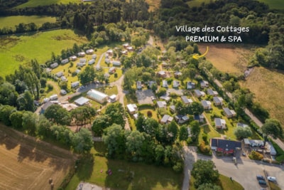 Cottage PREMIUM& SPA : 2 bedrooms + Covered terrace + Dishwasher + TV (32m²/2024) — 10