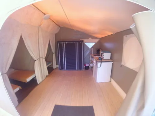 Huuraccommodatie(s) - Tent Lodge Family - 2 Slaapkamers - image n°4 - Camping Acacias
