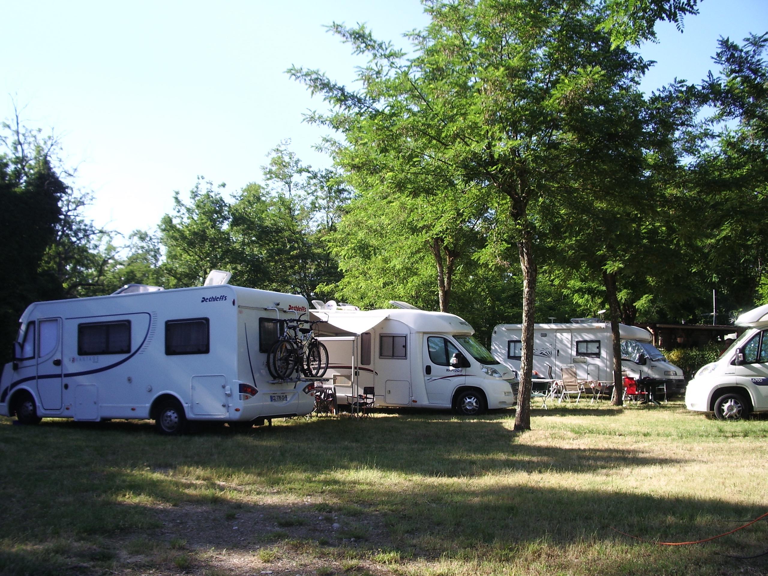 Kampeerplaats - Standplaats - Camping Acacias