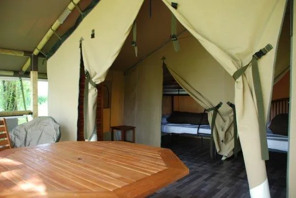 Tente Safari Kenya 30M² - 2 Chambres - Sans Sanitaires