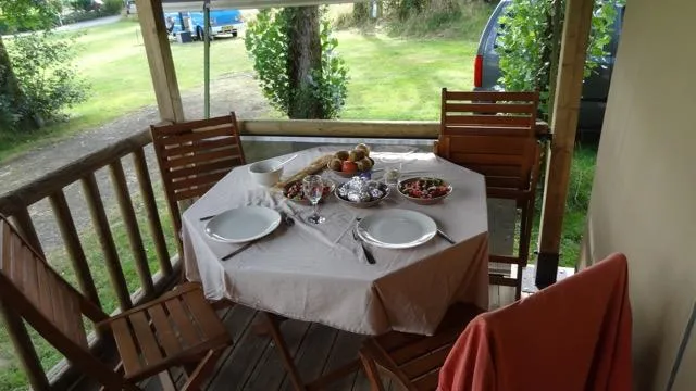 Tente Safari Kenya 30M² - 2 Chambres - Sans Sanitaires