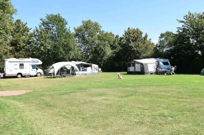 Emplacement Tente / Caravane / Caravane Pliable