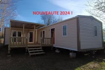 Accommodation - Mobile-Home Tribu 2X26m² - 4 Bedrooms - Half-Covered Terrace 22M² - Tv - Dishwasher - Camping du Lac de Groléjac en Dordogne