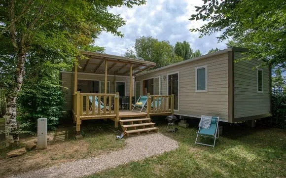 Location - Mobil-Home Tribu 2X26m² - 4 Chambres - Terrasse Semi-Couverte 22M² - Tv - Lave Vaisselle - Camping du Lac de Groléjac en Dordogne