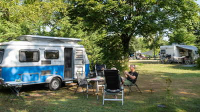 Camping package (pitch, 2 people, 1 vehicle)