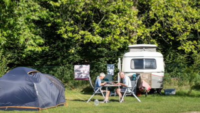 Camping package (pitch, 2 people, 1 vehicle)