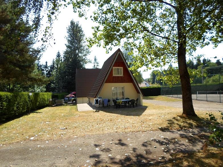 Location - Chalet Pointu 45M² - Camping Les Pinasses